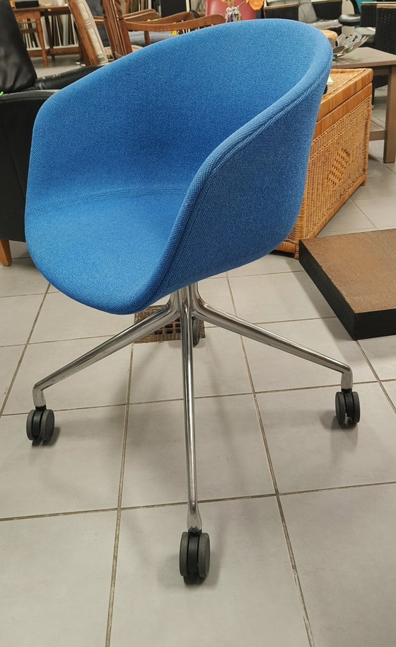 4 HAY Design Vintage Office Chairs In Blue – Plastic, Textile (photo 2 of 7)