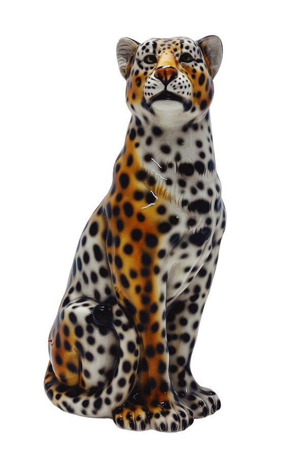 Image 1 of Escultura de leopardo en cerámica