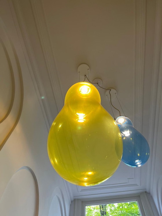 Image 1 of Alex de Witte - La Gran Burbuja, vidrio de color amarillo medio