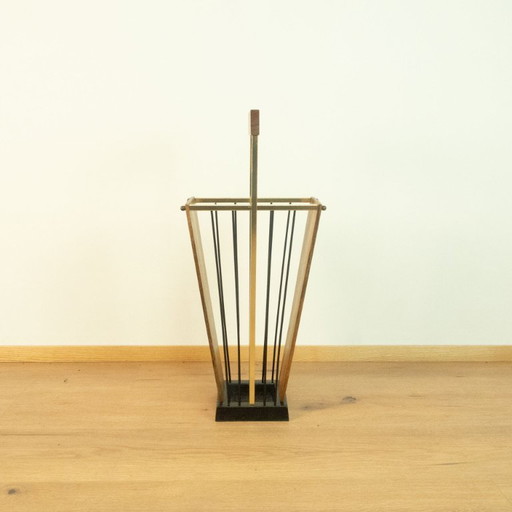 Porte-parapluies, fonte, laiton, noyer, années 1960