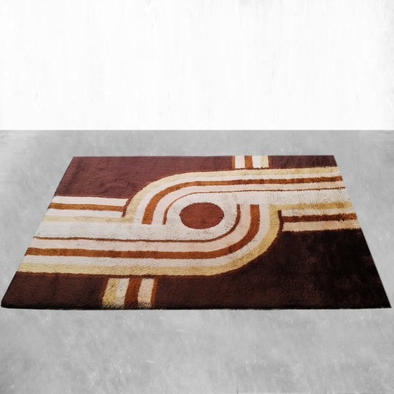 Image 1 of 1970s Museum-Grade Avant-Garde Wool Rug The Epithet of Space Age Luxury. Made in Italy