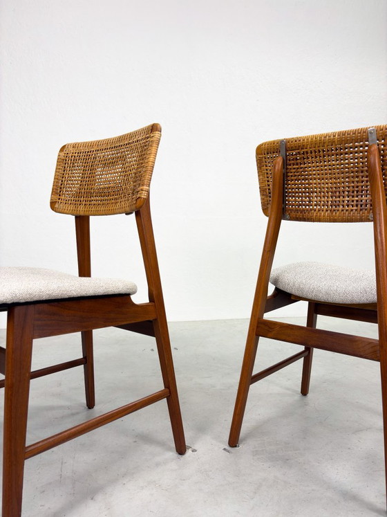 Set of Vintage Dining Chairs with Woven Cane Backrest – Wood (photo 12 of 19)