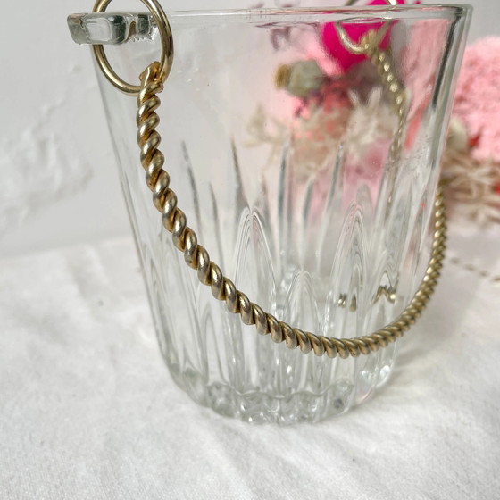 Vintage Ice Bucket with Twisted Gilded Brass Handle – Table accessories, Glass (photo 6 of 10)