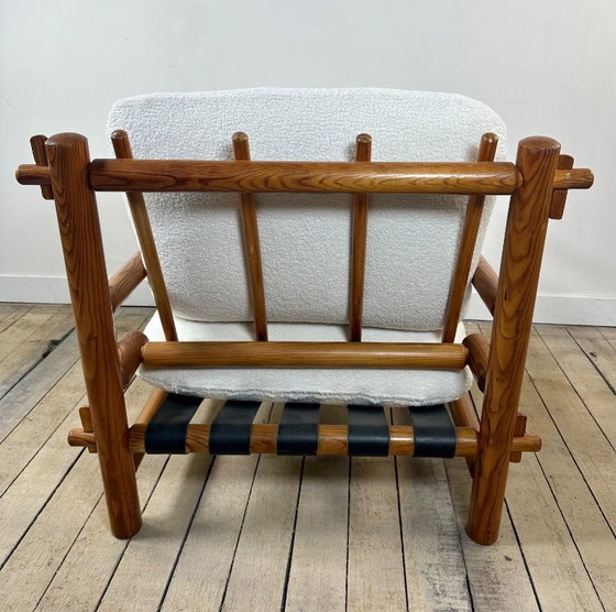 Image 1 of Poltroncina vintage in pino massiccio, anni '70, tessuto Bouclé color ecrù