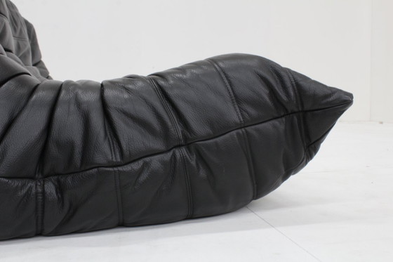 Image 1 of Divano vintage Togo Ligne Roset a 3 posti in pelle nera Michel Ducaroy anni '90