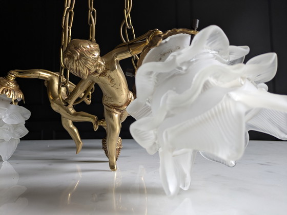 Image 1 of Putti lustroso