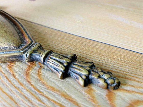 Image 1 of Lampada da parete in stile Art Nouveau con tulipano in vetro verde e applique in ottone decorato