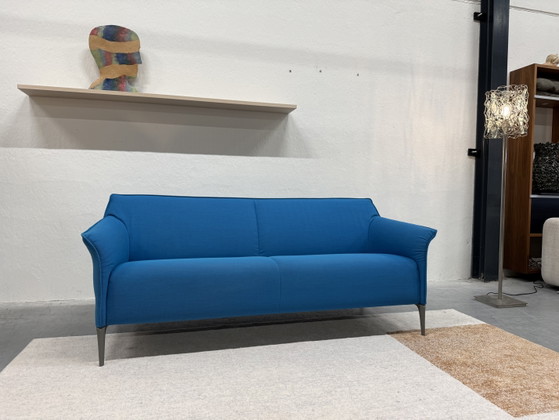 Image 1 of Leolux Mayon 3-Sitzer-Sofa, blaues Sofa