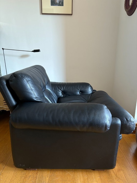 Image 1 of "Coronado" fauteuil van Afra en Tobia Scarpa, verkrijgbaar bij B&B Italia