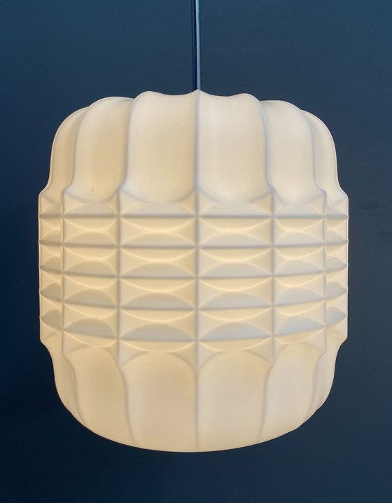 Image 1 of Lampe suspendue Opaline 1960S Style Brutalist