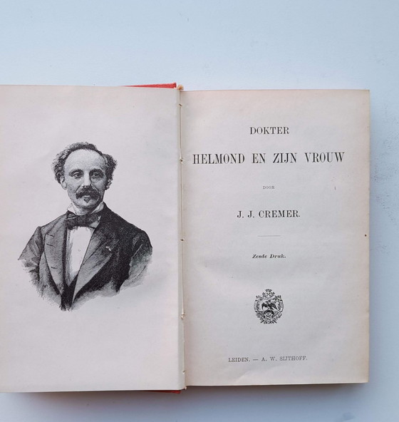 Livres anciens – Livres d'art, Papier (photo 2 of 14)