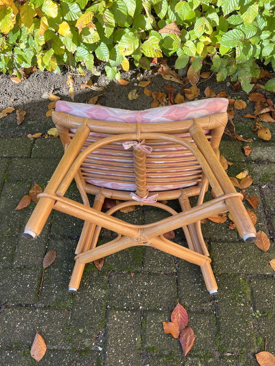 Image 1 of tabouret vintage en rotin tendance