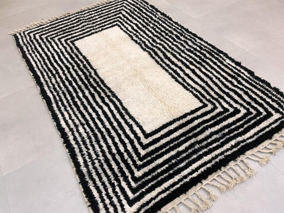 Image 1 of Tapis marocain berbère 300cmx150cm 