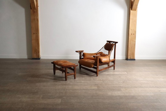 Image 1 of Sillón Jangada con otomana en piel color coñac, de Jean Gillon, Brasil, década de 1960.