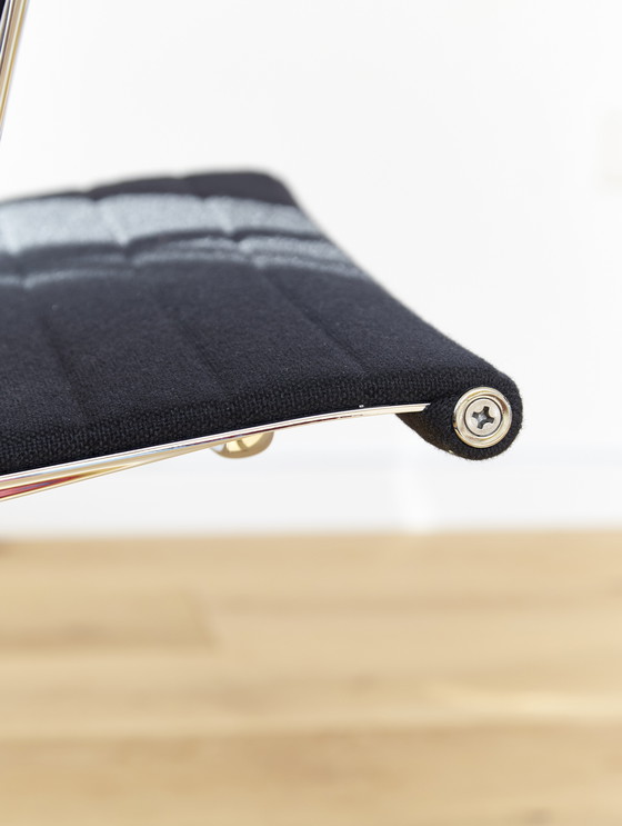 Image 1 of Silla Charles &amp; Ray Eames Aluminium Group EA 108 para Vitra