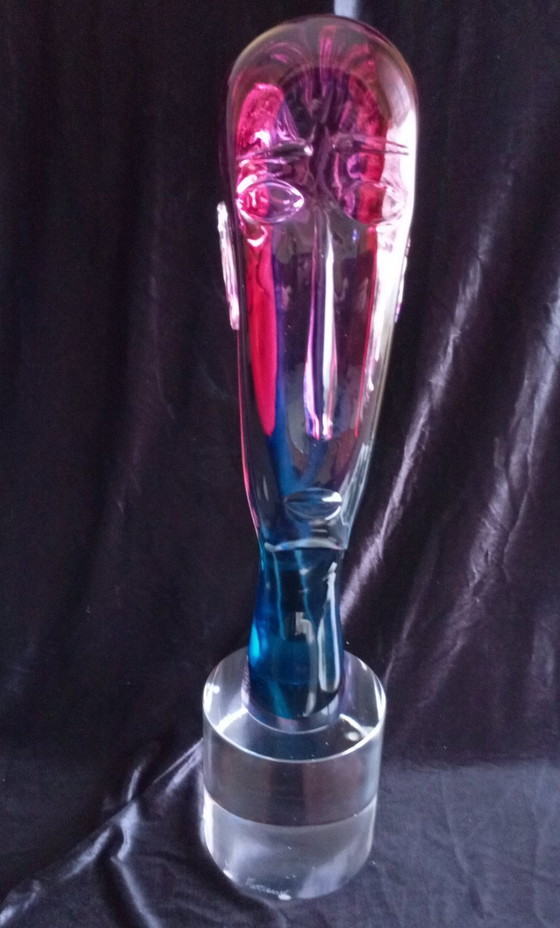 Image 1 of Murano glazen sculpturen brengen een eerbetoon aan Modigliani.