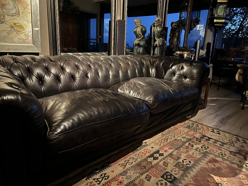 Chesterfield sofa large