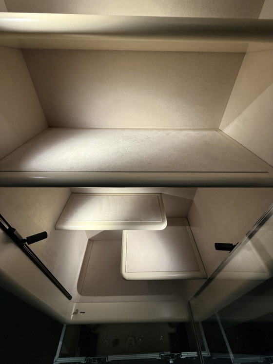 Set of 2 jewelry display cases with LED lighting in flight cases. – RONRUN, Display cabinets, Metal (photo 5 of 9)