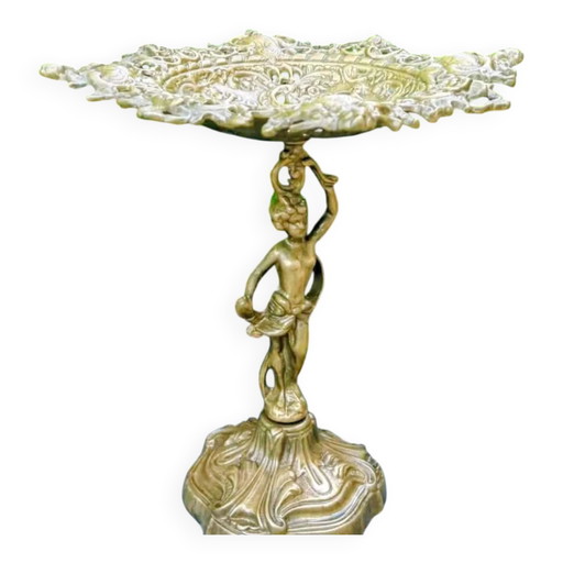 Large bronze fruit bowl from the 19th century.
