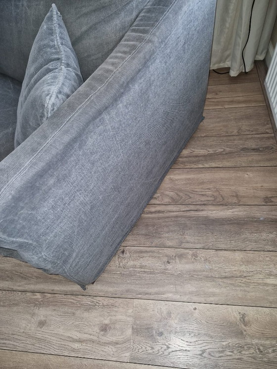Set di divani tessili grigi a due e tre posti, Sofà, Tessile, Grigio, Modern (foto 4 di 15)