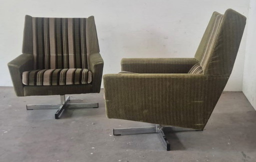 1970s swivel armchair