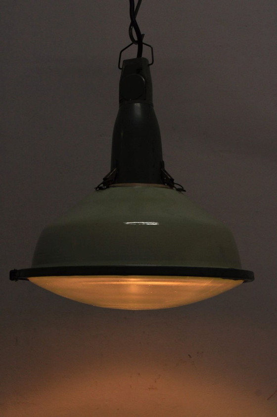 Vintage Enamel Lamp with Globe Glass, 1950s – Pendant lamps, Metal (photo 3 of 6)