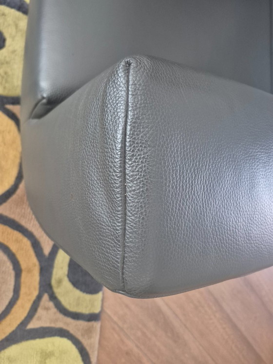 Grey leather armchair, Label Van den Berg (photo 8 of 11)