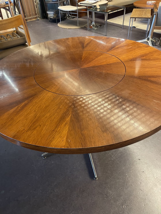 Image 1 of EMÜ round dining table with rotating disc