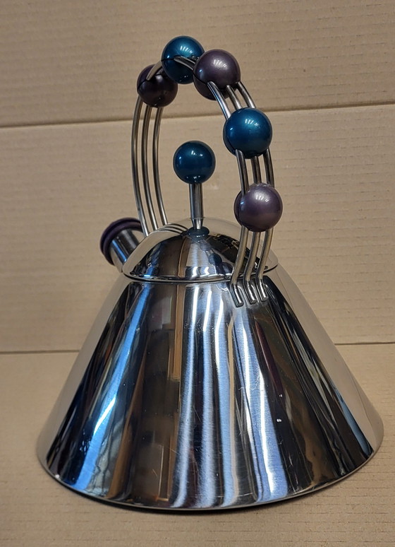 Image 1 of Il bollitore fischiettante di Alessi??