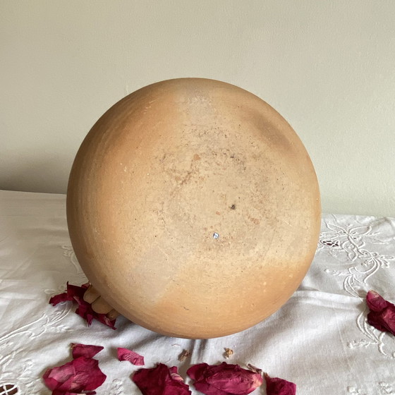 Image 1 of Pequeña olla de cerámica para cocinar de terracota de gres antiguo