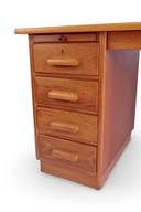 Grande scrivania vintage in legno di Eeka