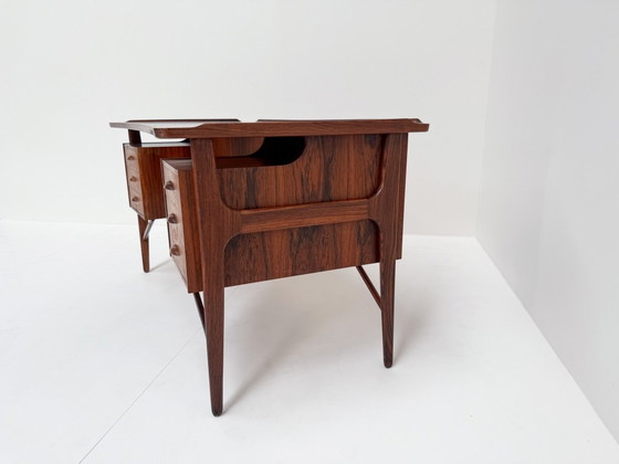 Image 1 of Svend Aage Madsen Dänischer Schreibtisch aus Palisanderholz - 1960er Jahre