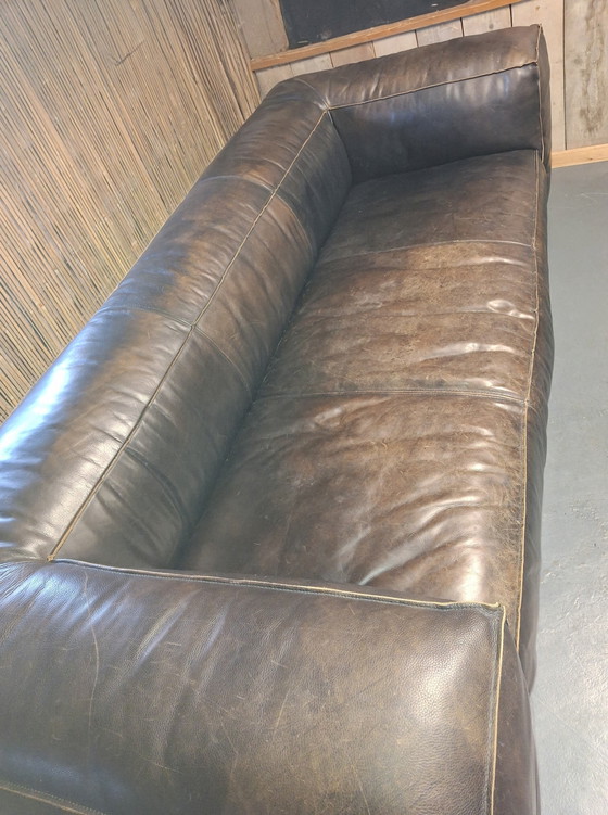 Image 1 of Zware oersterke lederen bank.