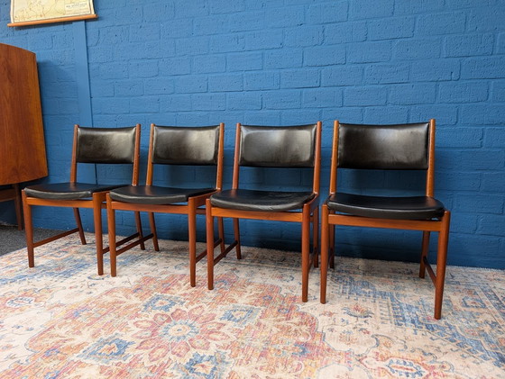 Image 1 of 4x Danish Design Chairs, Designed By Kai Lyngfeldt Larsen For Søren Willadsen, 1960s