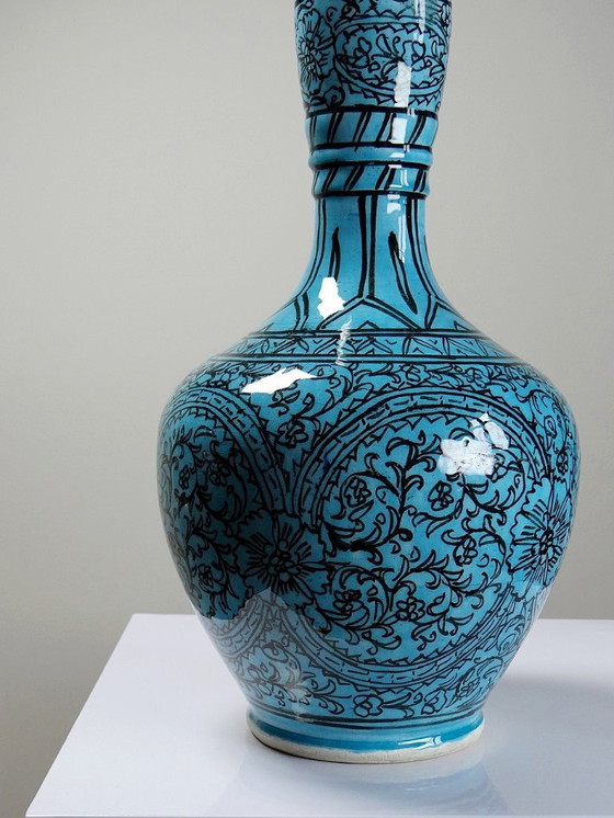 Image 1 of Vase couvert ou jarre Persane poterie glacée Iznik turquoise peinte vintage