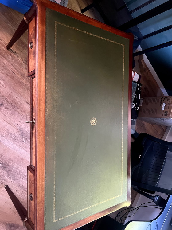Image 1 of Vintage writing desk English (Mahogany)