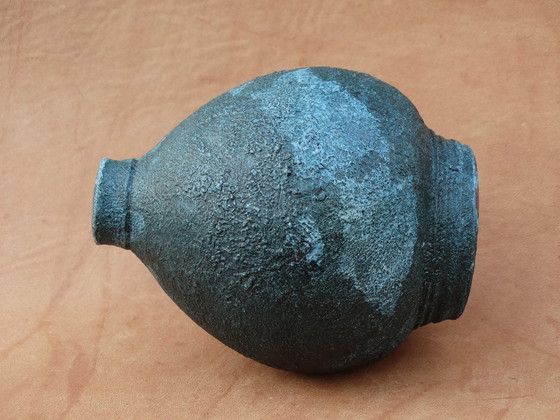 Image 1 of Gerhard Liebenthron (1925-2005, studio ceramics 1969, Blue Rough Vase