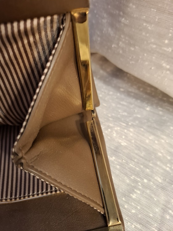 Sac à main vintage Goldpfeil années 50-60 en cuir marron, comme neuf, modèle Kelly. – Sacs a main, Leather (photo 9 of 11)