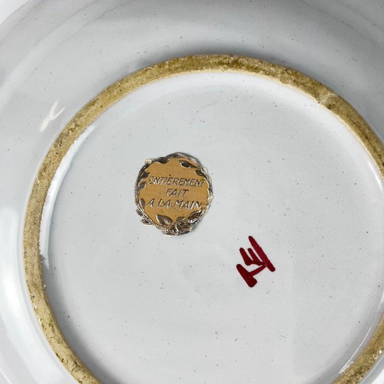 Image 1 of Set di 2 piatti in ceramica dipinti a mano con motivi floreali