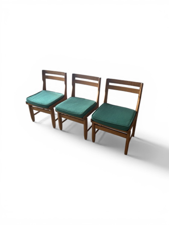 Image 1 of Set van 6 eikenhouten stoelen "Raphaël" van Guillerme & Chambron voor uw huis.