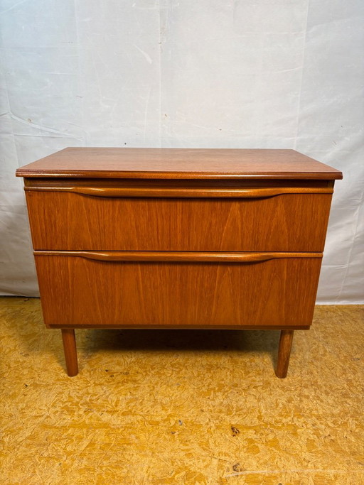 Vintage Teak Media Cabinet | 1970s | Scandinavian & Danish Inspired Design A Superb Mid-Century Retro Vintage (photo 2 of 8)