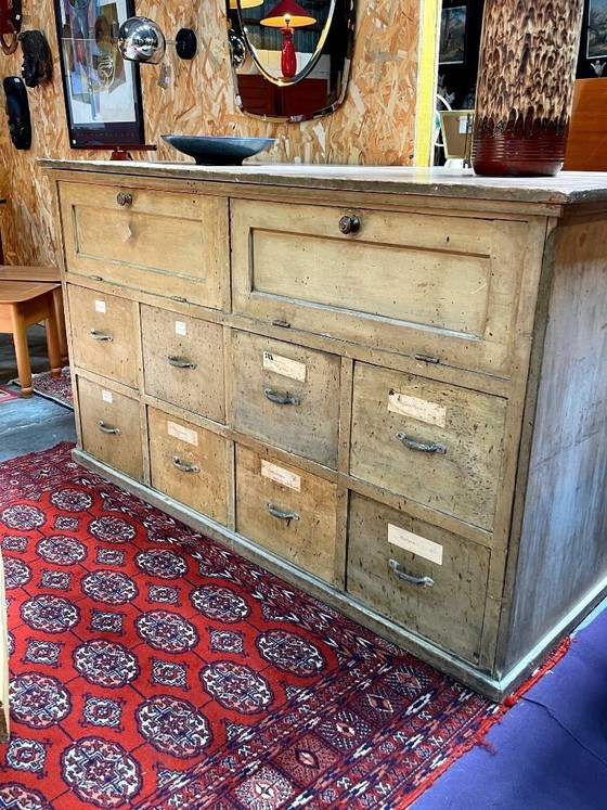 Image 1 of Mueble antiguo