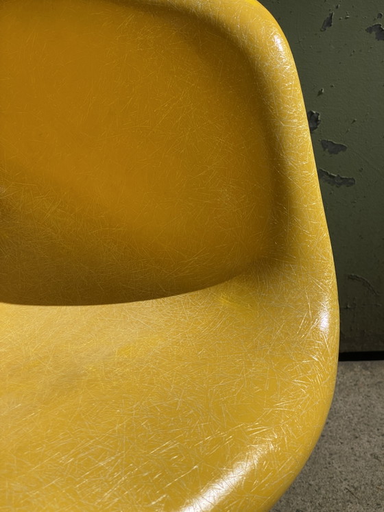 Image 1 of CHARLES EAMES | Fehlbaum per. armchair canary yellow vitra miller