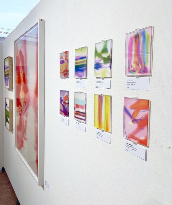 Image 1 of Mini opera d'arte serigrafica multicolore CMYK A6 di Lilxlylilxly