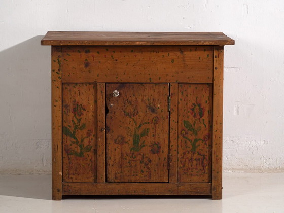 Antique kitchen cabinet with floral details (c.1920) #7 – Storage cabinet, Rustic (photo 16 of 40)
