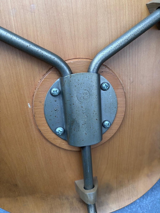 Image 1 of Set di 4 sedie da pranzo a 3 gambe dal design vintage di Fritz Hansen.