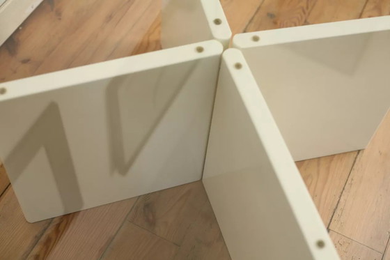 Image 1 of Table Basse Bois Laqué et Dalle de Verre