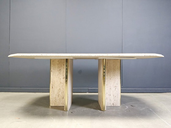 Image 1 of Vintage Italiaanse eettafel van travertijn en messing uit de jaren 70