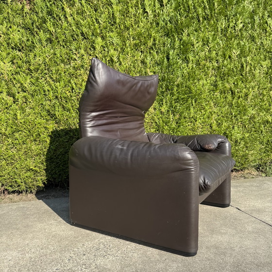 Image 1 of Cassina Maralunga 1-zit