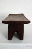 Piccolo sgabello africano vintage